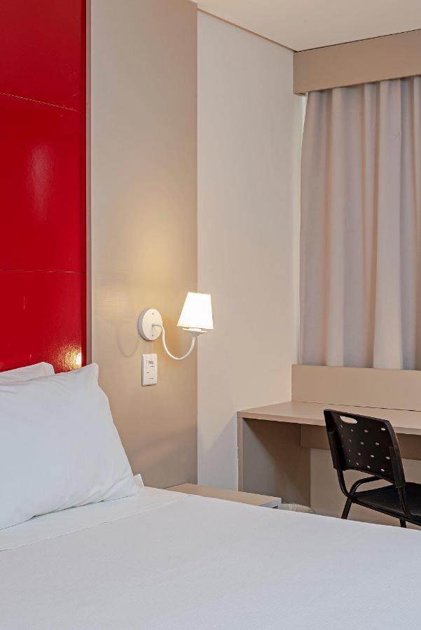 Slim Guarapuava Hotel Kültér fotó